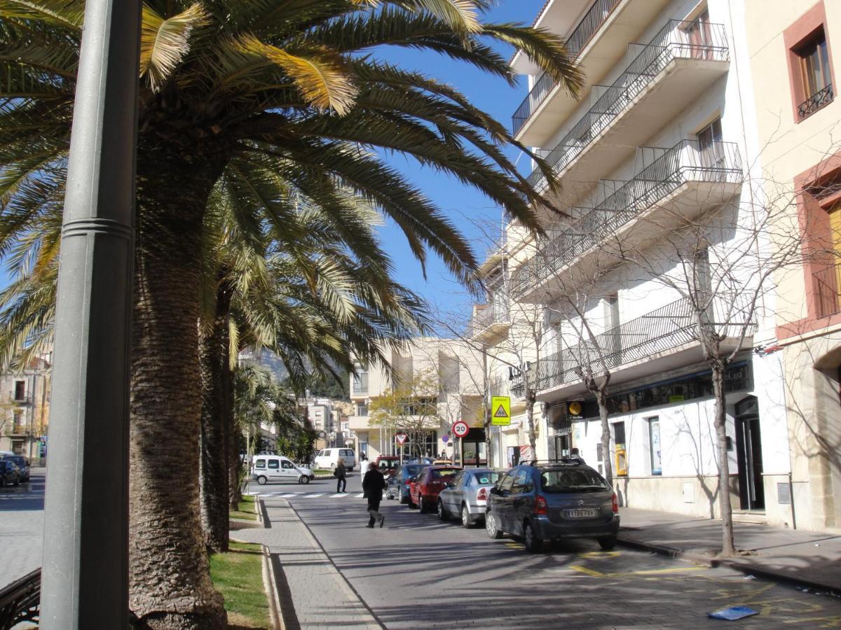 Hostal Residencia Celma Sant Carlos de la Ràpita Dış mekan fotoğraf