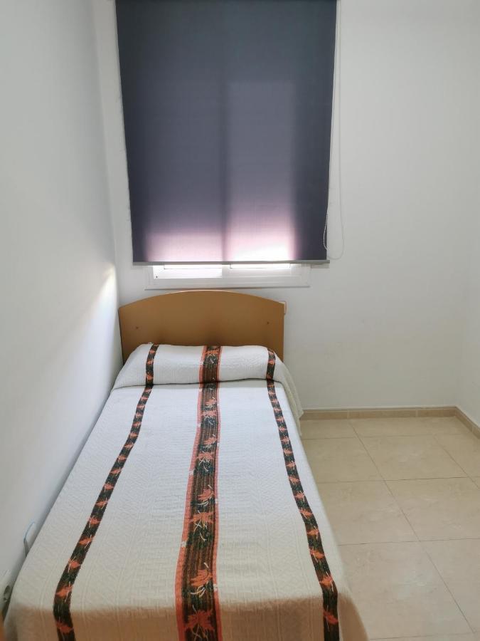 Hostal Residencia Celma Sant Carlos de la Ràpita Dış mekan fotoğraf