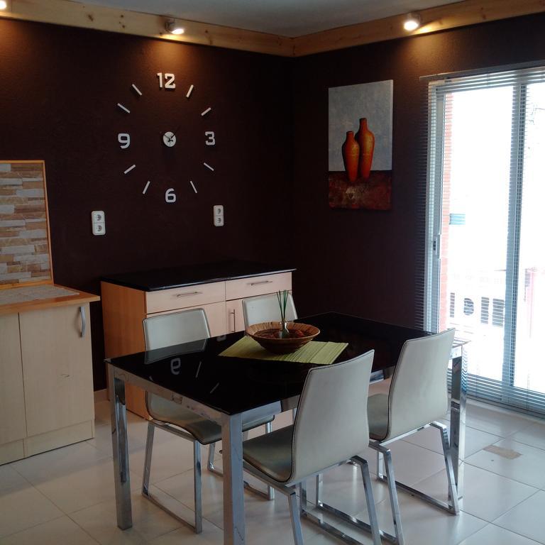 Hostal Residencia Celma Sant Carlos de la Ràpita Dış mekan fotoğraf