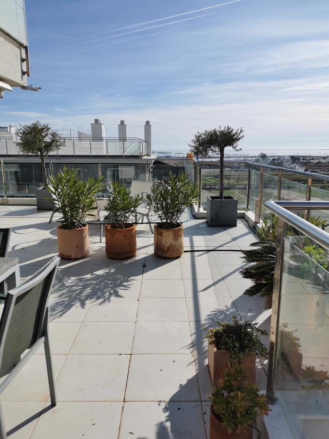 Hostal Residencia Celma Sant Carlos de la Ràpita Dış mekan fotoğraf