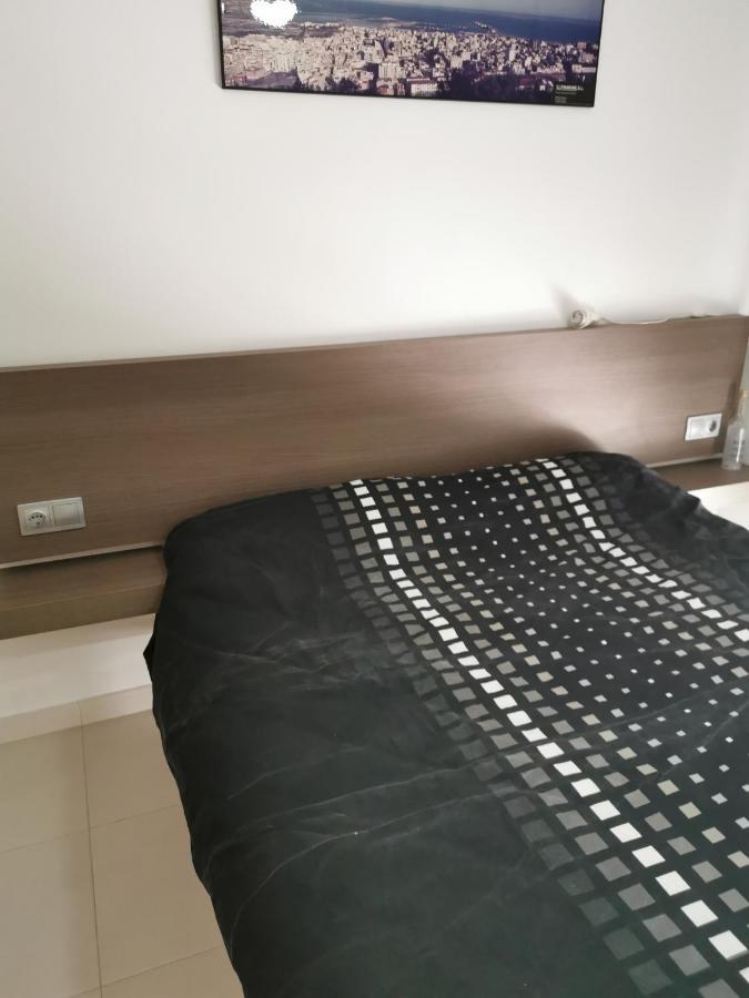 Hostal Residencia Celma Sant Carlos de la Ràpita Dış mekan fotoğraf